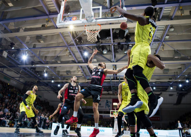 的比赛中表 的比赛中表